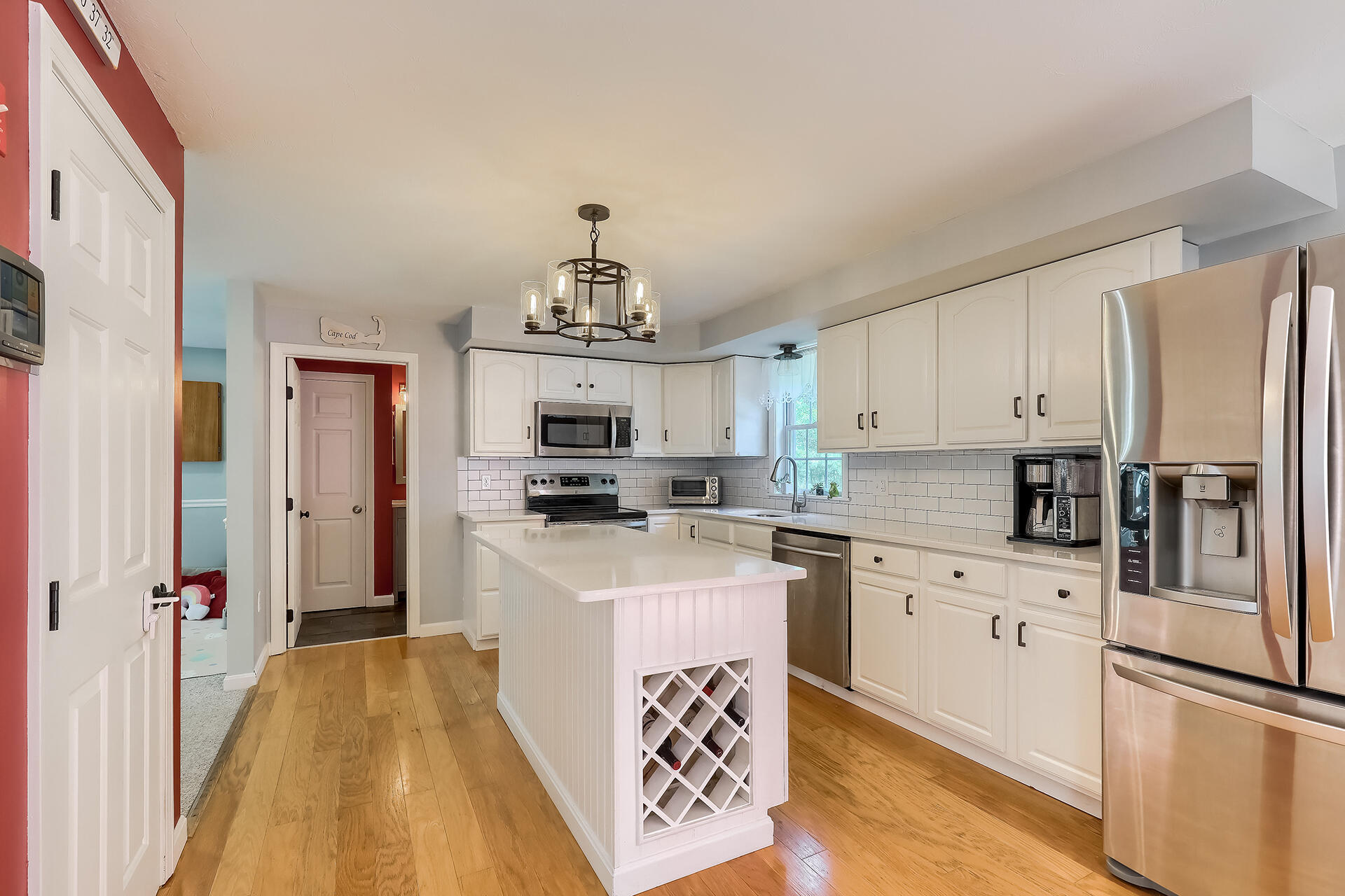 28 Squirrel Road Plymouth, MA 02360 - Photo 15 of 38 02_Kitchen_IMG_6738