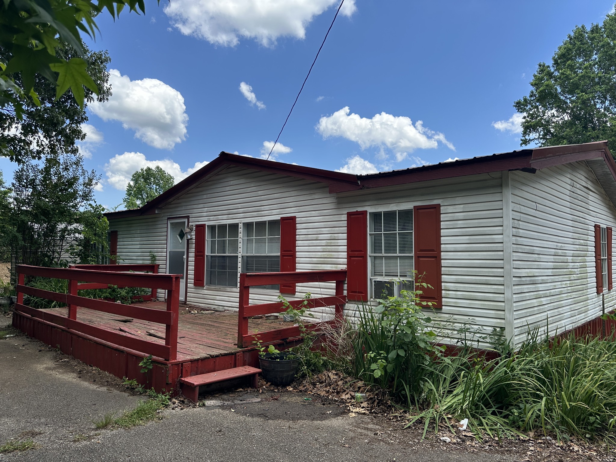703 Hill Road Paris, TN 38242 - Photo 1 of 15 Gallery Image 1