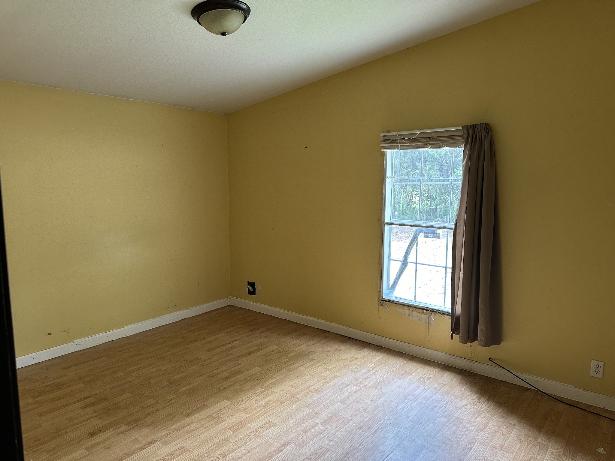 703 Hill Road Paris, TN 38242 - Photo 9 of 15 Gallery Image 9