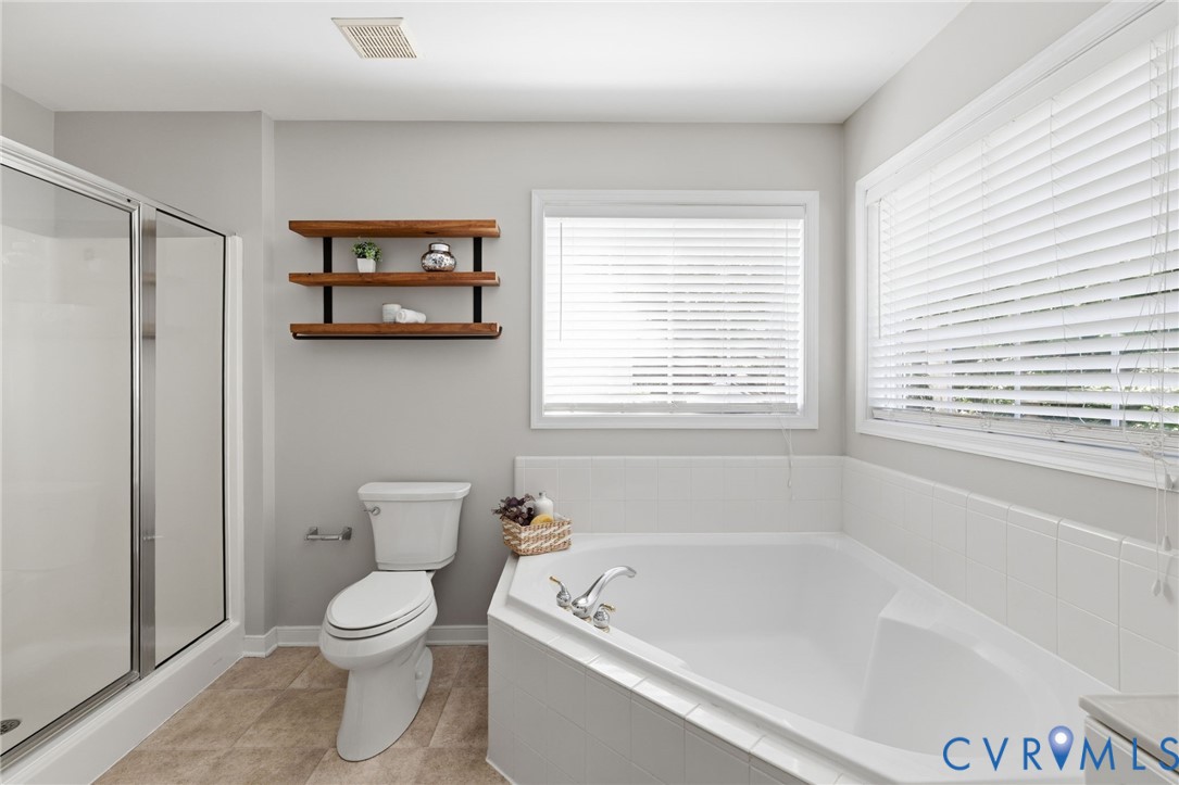 15919 Hampton Summit Drive Chesterfield, VA 23832 - Photo 25 of 42 Large tub and shower