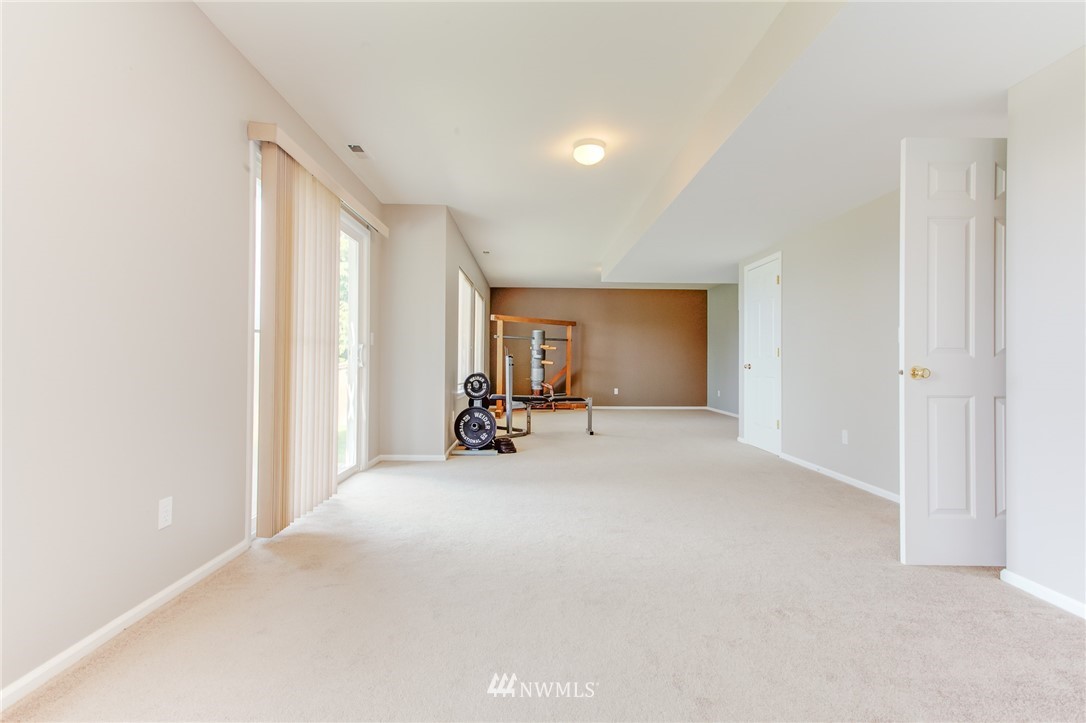 20026 29th Avenue Southeast Bothell, WA 98012 - Photo 19 of 25 Gallery Image 19