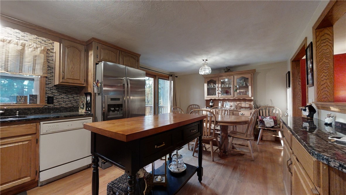 115 Town Farm Road Coventry, RI 02816 - Photo 11 of 36