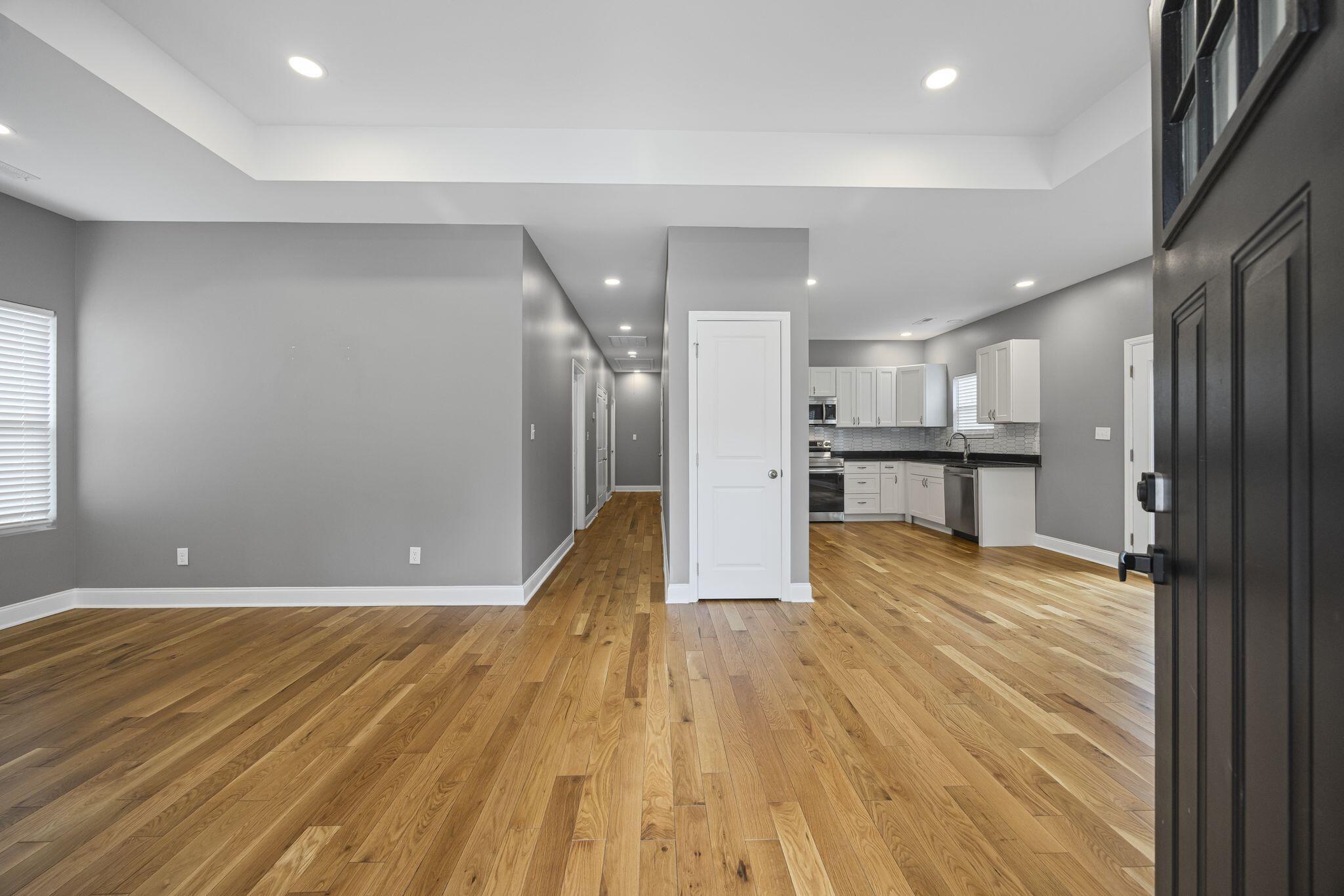 944 Shallowford Road Chattanooga, TN 37411 - Photo 6 of 27 rp2503101-1006