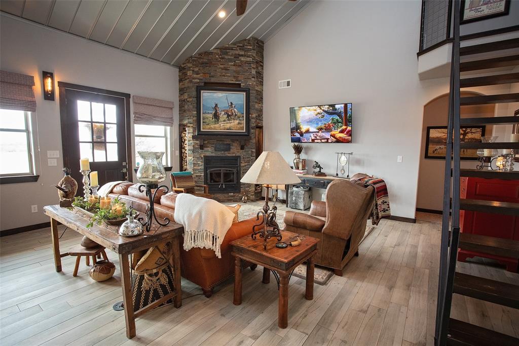 1982 Rocky Mound Road Graham, TX 76450 - Photo 5 of 35 Living room with lofted ceiling