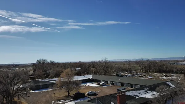 $600,000 | 8811 US Highway 285, Alamosa, CO 81101