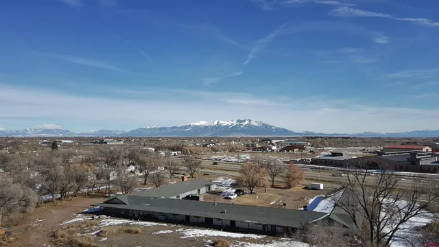 $600,000 | 8811 East US Highway 160, Alamosa, CO 81101