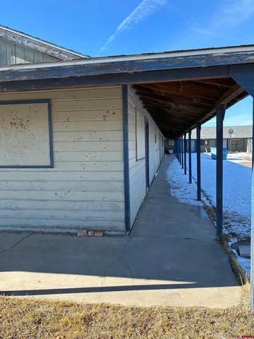 $600,000 | 8811 East US Highway 160, Alamosa, CO 81101