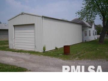 507 North Victor Street Christopher, IL 62822 - Photo 3 of 5 Gallery Image 3