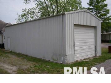 507 North Victor Street Christopher, IL 62822 - Photo 4 of 5 Gallery Image 4