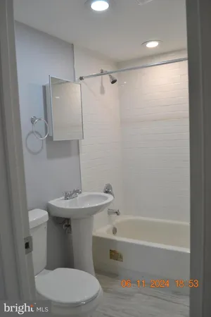 $2,050 | 329 A Bar Harbor Road, Pasadena, MD 21122