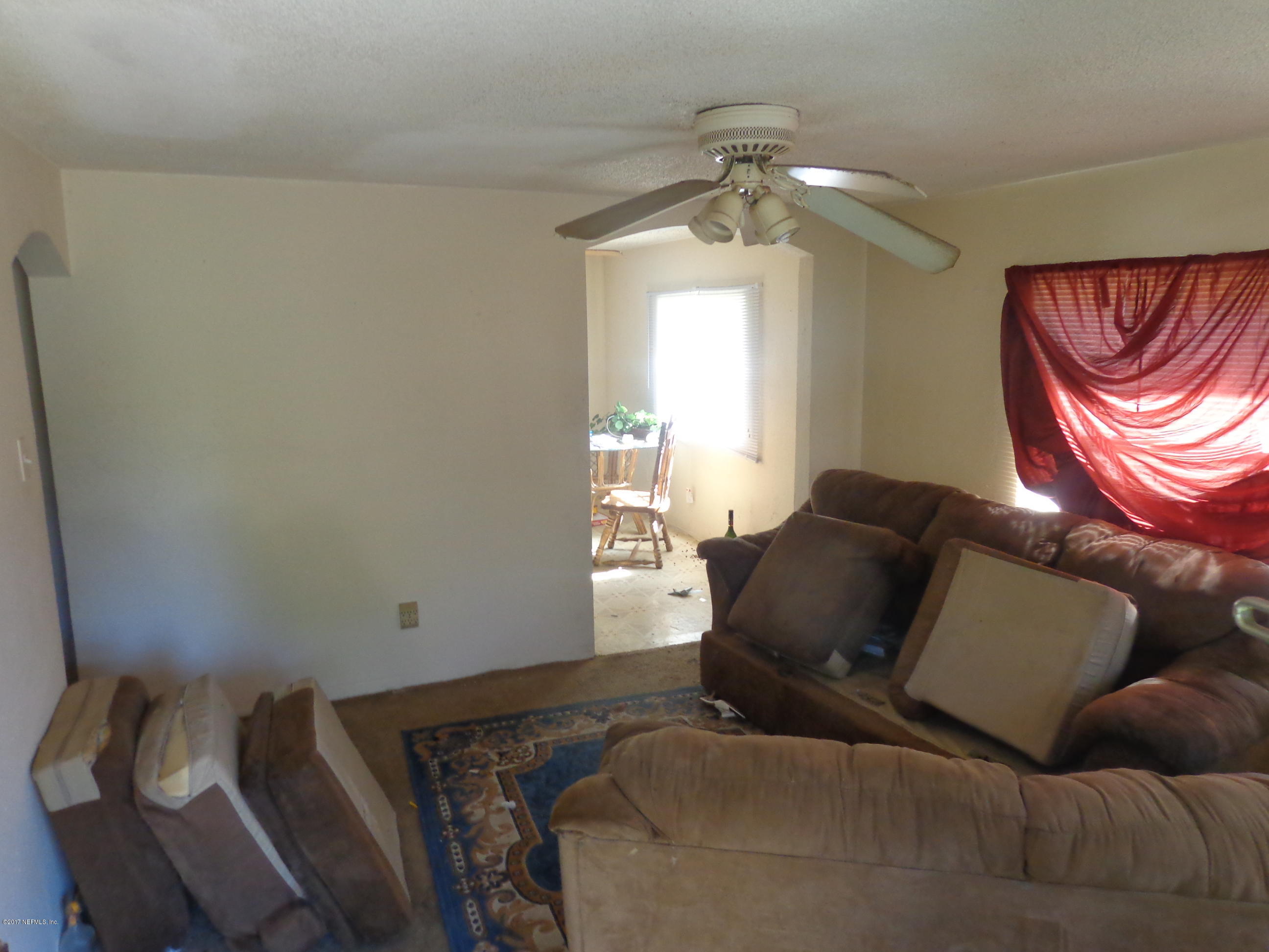 9906 Ridge Boulevard Jacksonville, FL 32208 - Photo 13 of 63 DSC04790