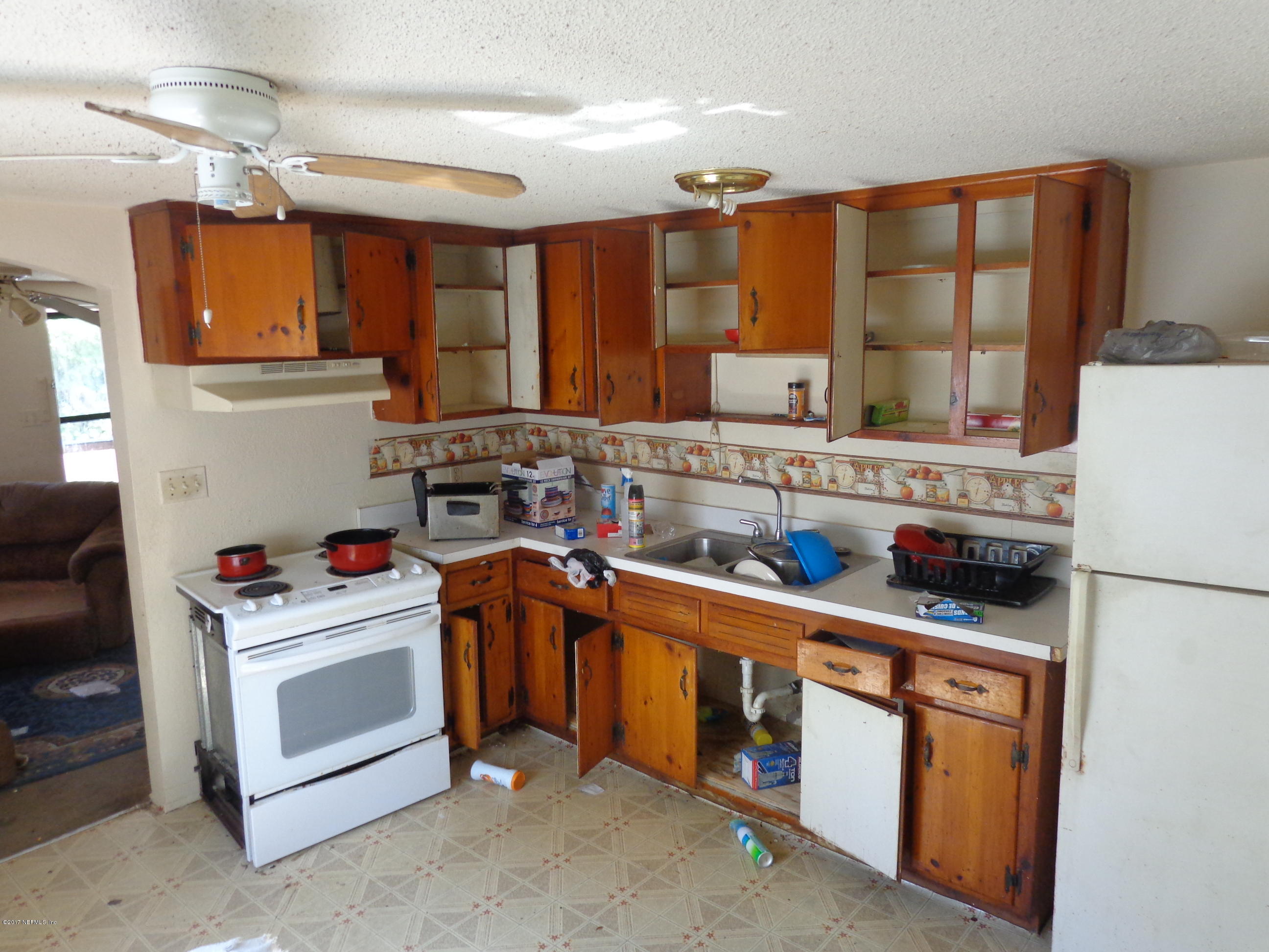 9906 Ridge Boulevard Jacksonville, FL 32208 - Photo 16 of 63 DSC04793
