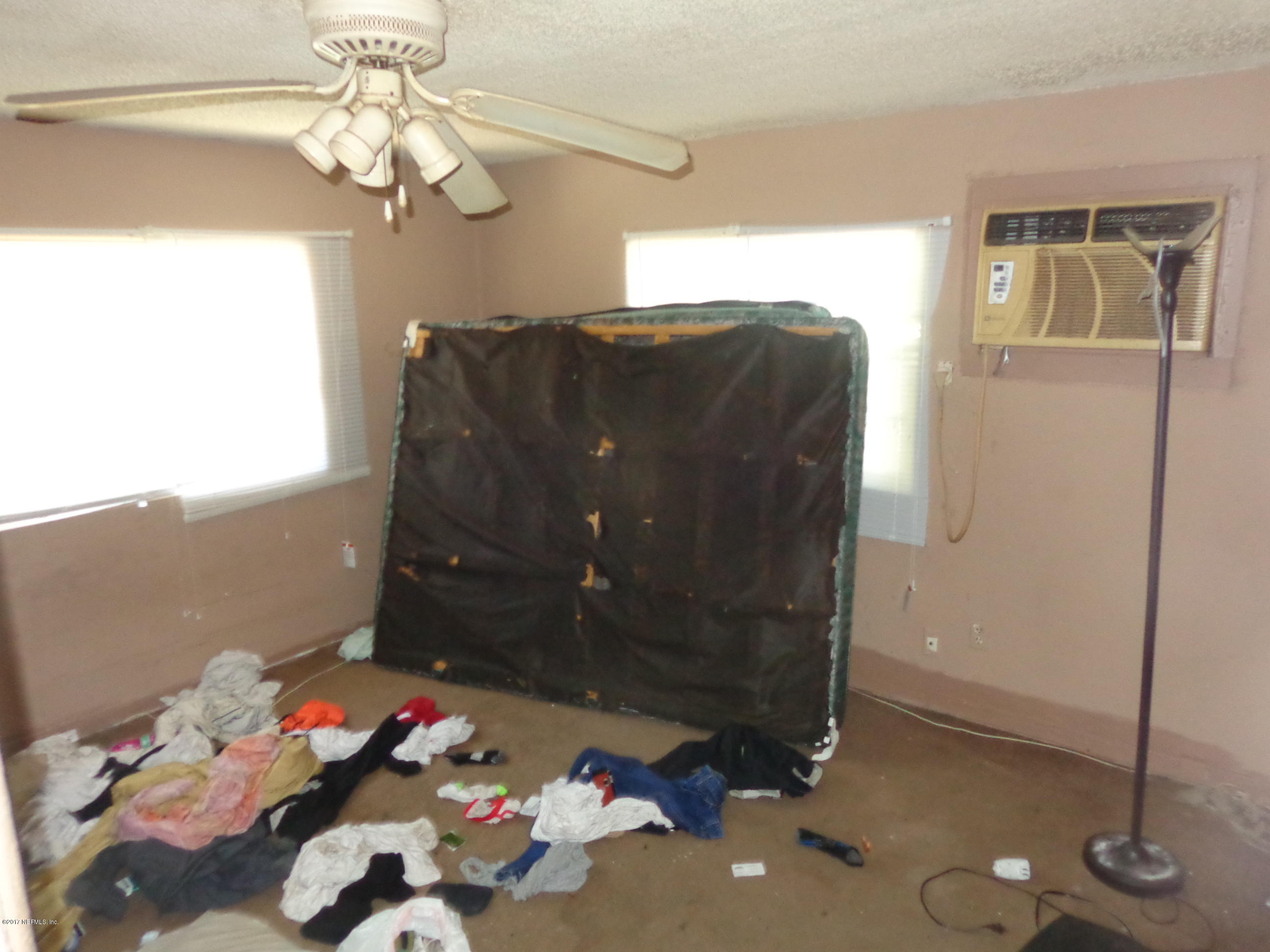 9906 Ridge Boulevard Jacksonville, FL 32208 - Photo 17 of 63 DSC04794
