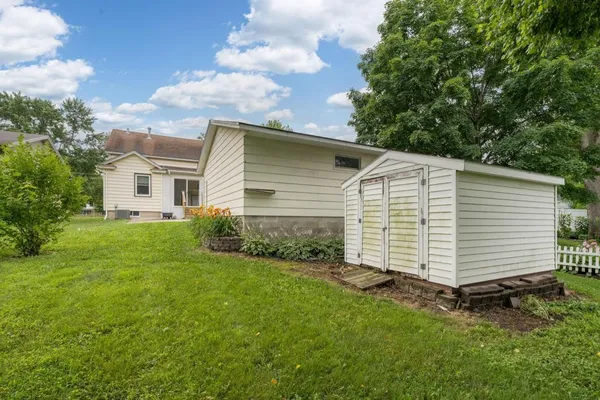 $274,000 | 510 North 4th Street, Le Sueur, MN 56058