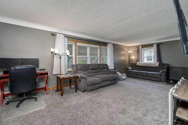 $274,000 | 510 North 4th Street, Le Sueur, MN 56058