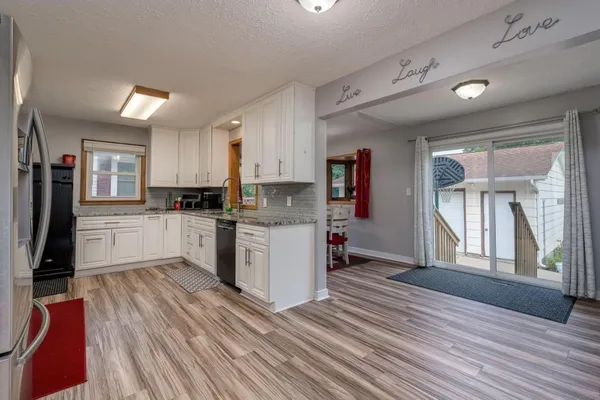$274,000 | 510 North 4th Street, Le Sueur, MN 56058