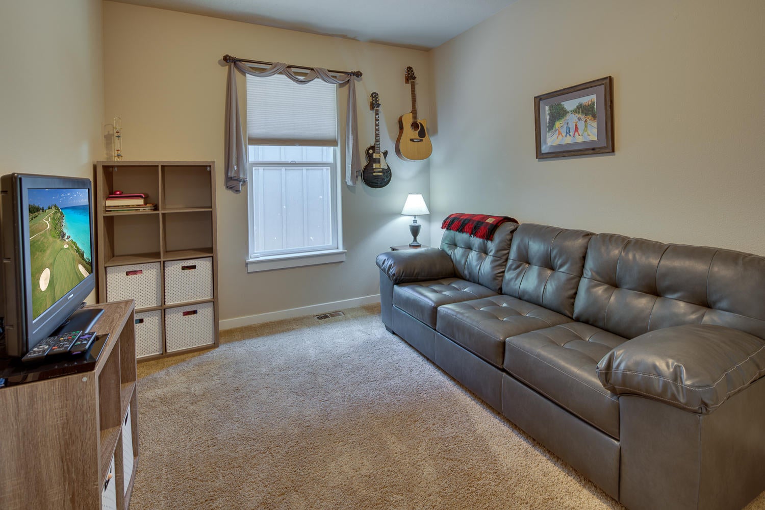 4166 Southwest Rhyolite Place Redmond, OR 97756 - Photo 14 of 31 4166-174
