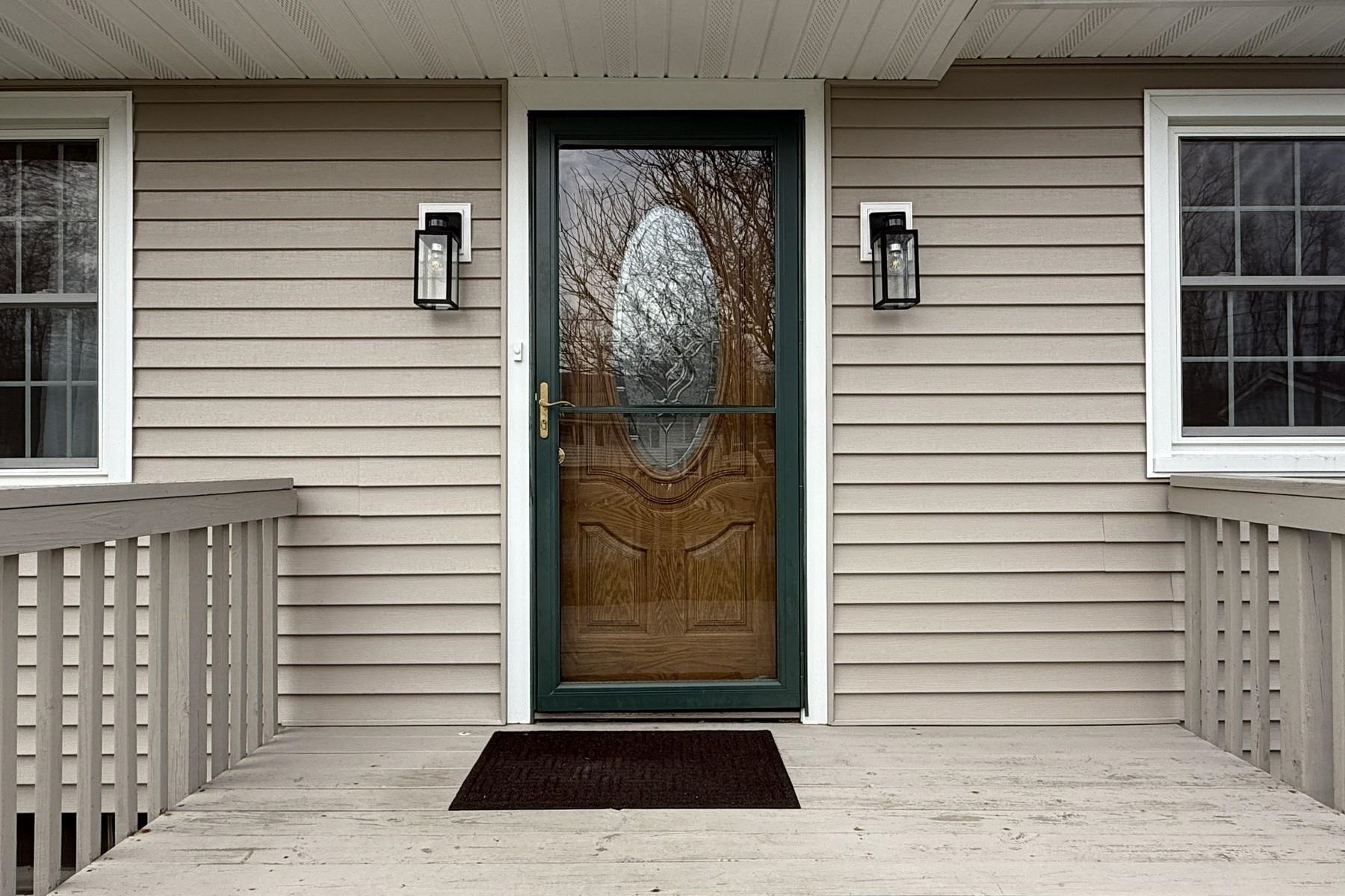 3 Green Knolls Lane Rutland, VT 05701 - Photo 5 of 47