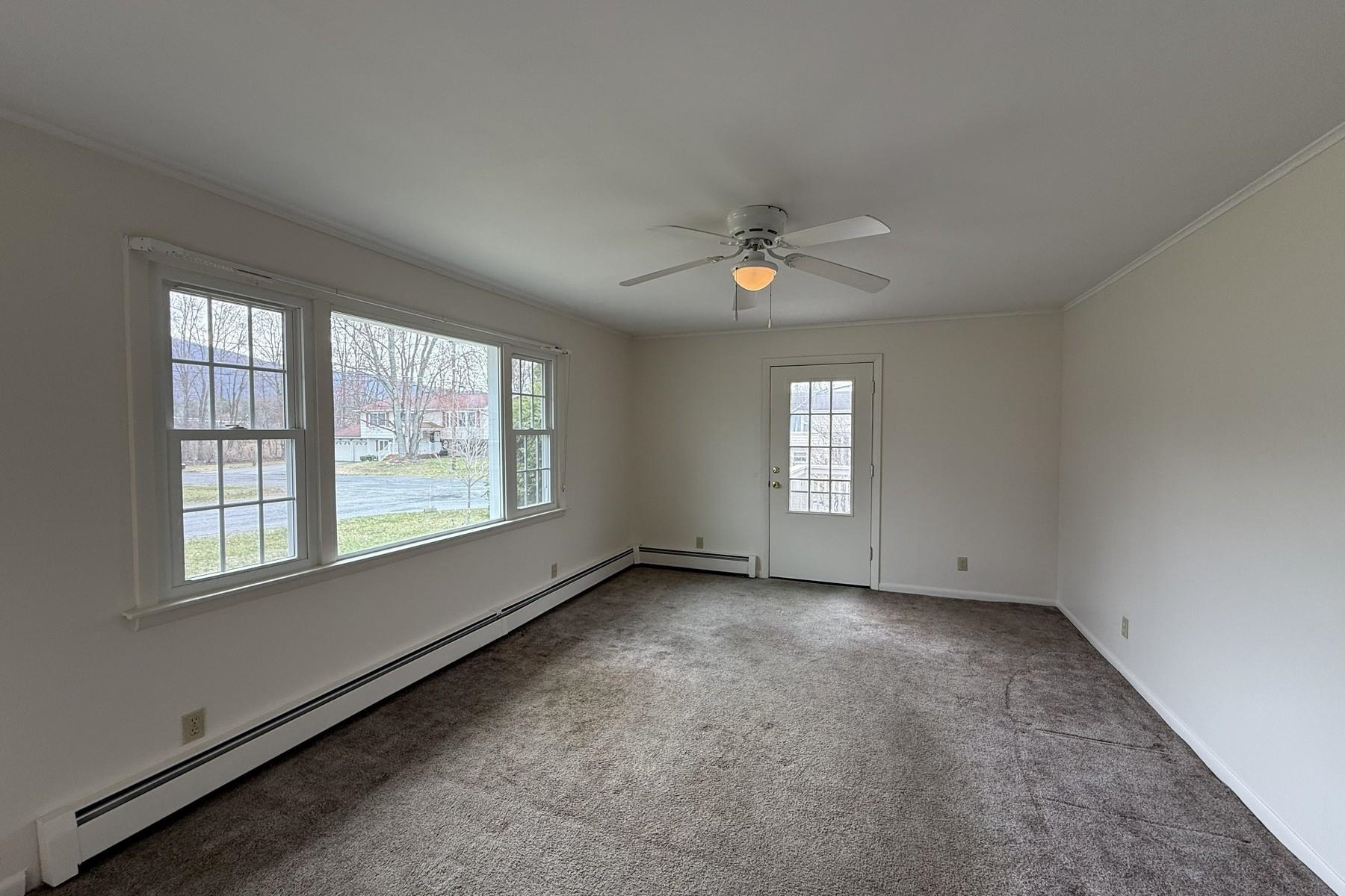 3 Green Knolls Lane Rutland, VT 05701 - Photo 8 of 47