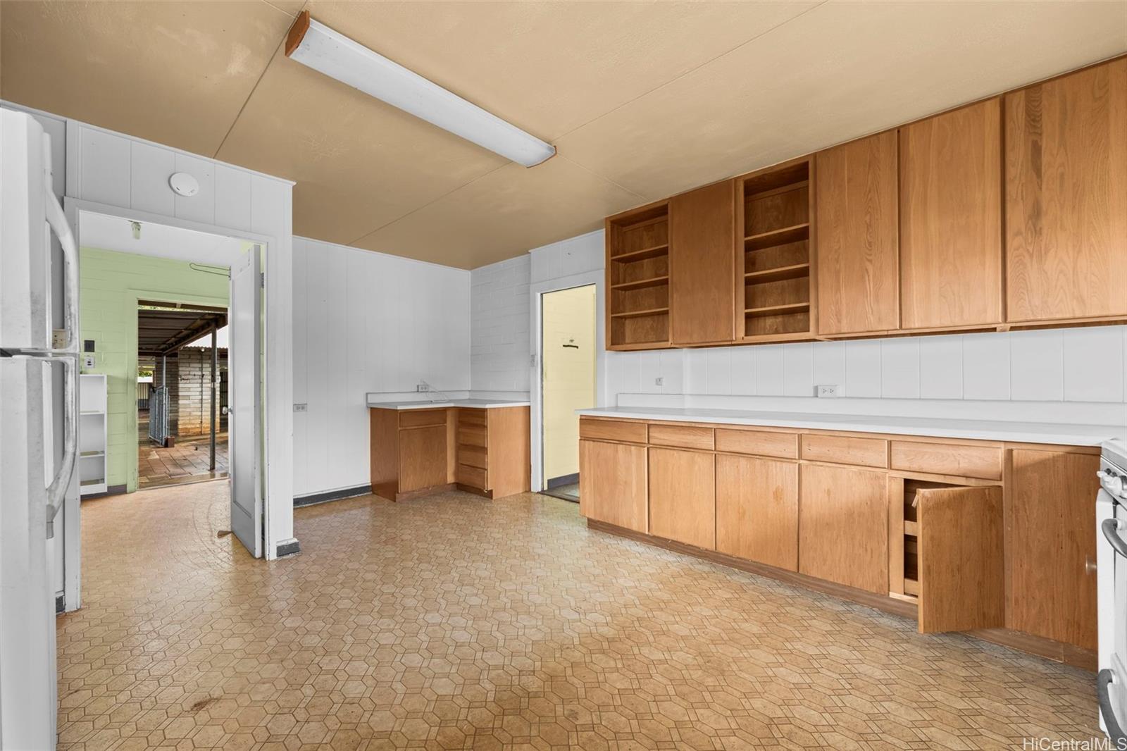 256 Kuliouou Road Honolulu, HI 96821 - Photo 11 of 25