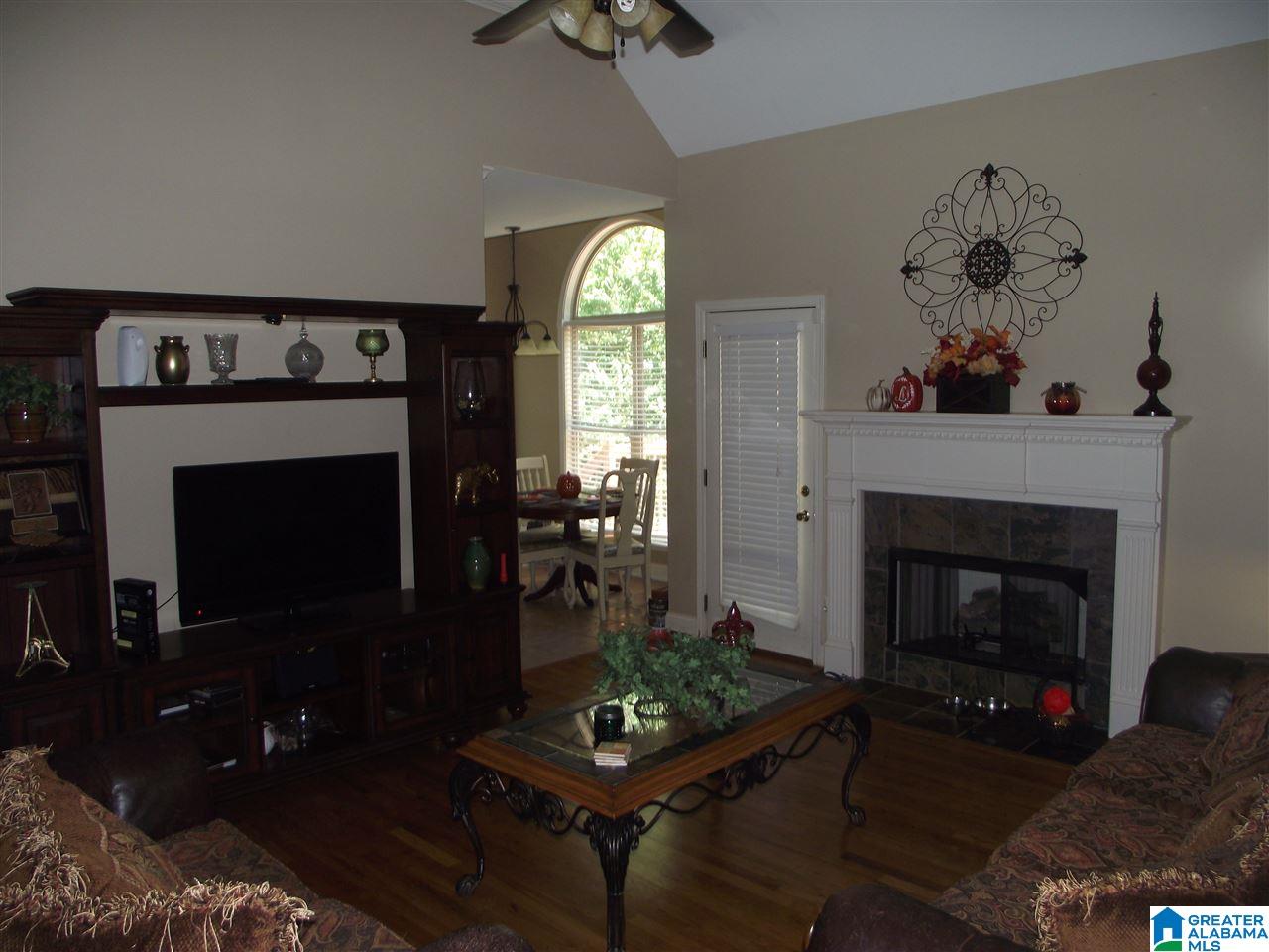 6441 Cambridge Road Pinson, AL 35126 - Photo 5 of 22