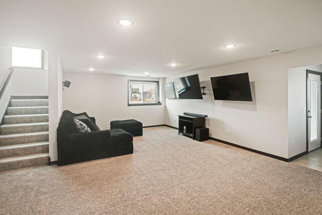 2120 Violet Lane Faribault, MN 55021 - Photo 34 of 44