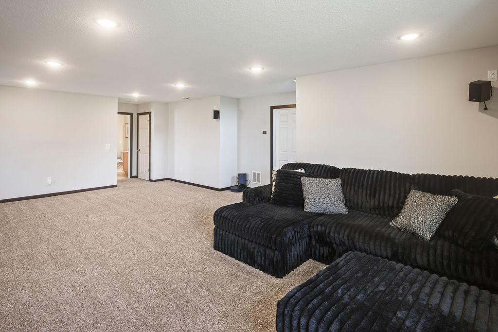 2120 Violet Lane Faribault, MN 55021 - Photo 36 of 44