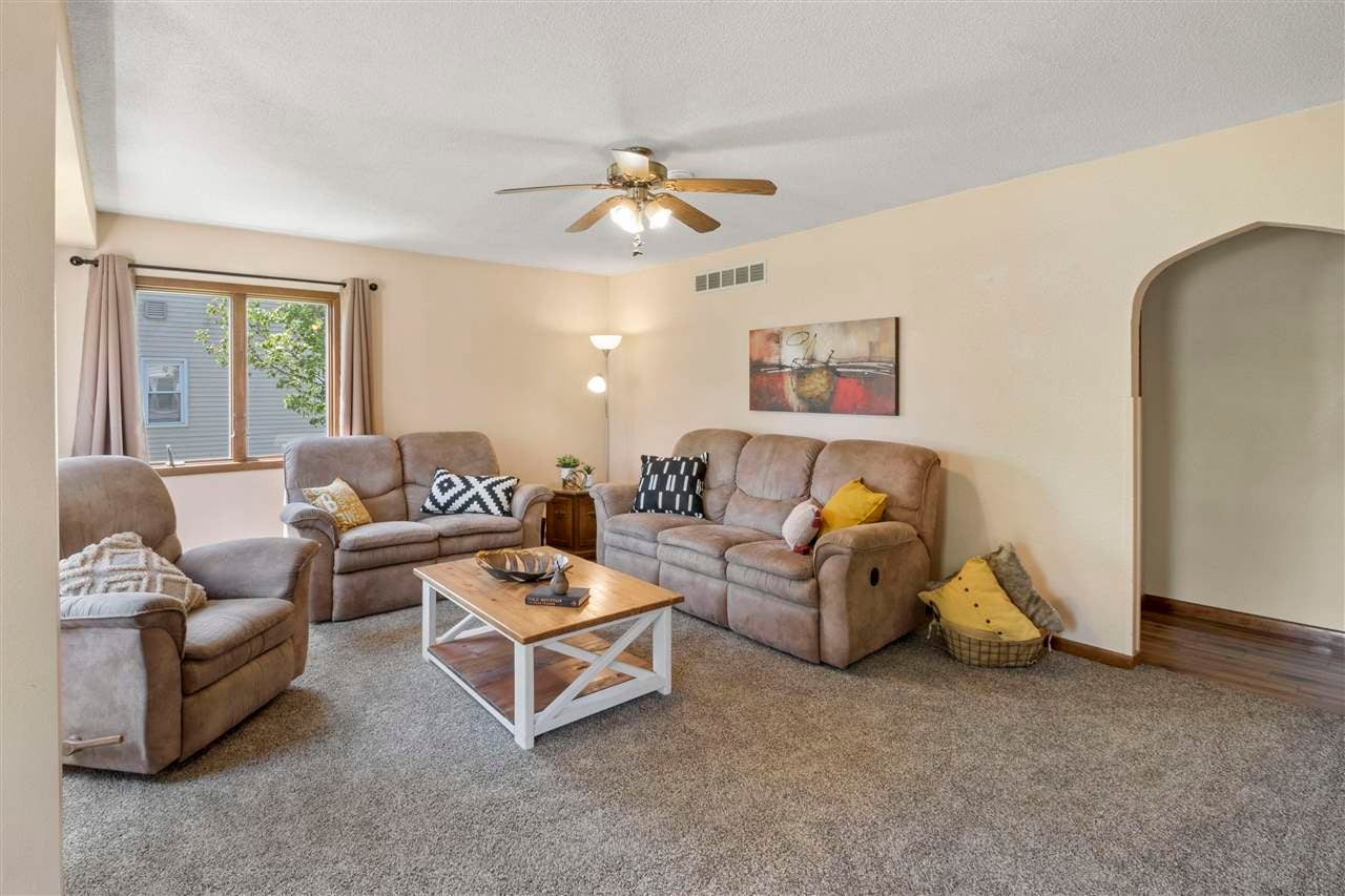 716 University Street Donnellson, IA 52625 - Photo 4 of 29 Gallery Image 4