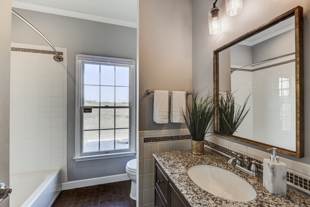 6530 Cox Road College Grove, TN 37046 - Photo 13 of 22 Full Bathroom- newly renovated