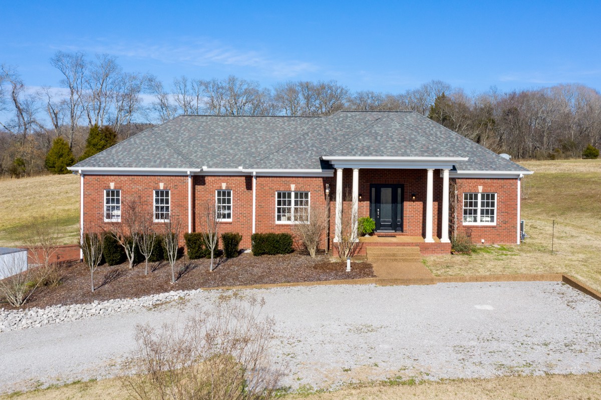 6530 Cox Road College Grove, TN 37046 - Photo 15 of 22 Custom all brick ranch home