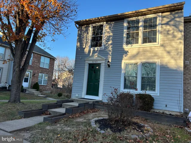 $2,700 | 6363 Generals Court, Centreville, VA 20121