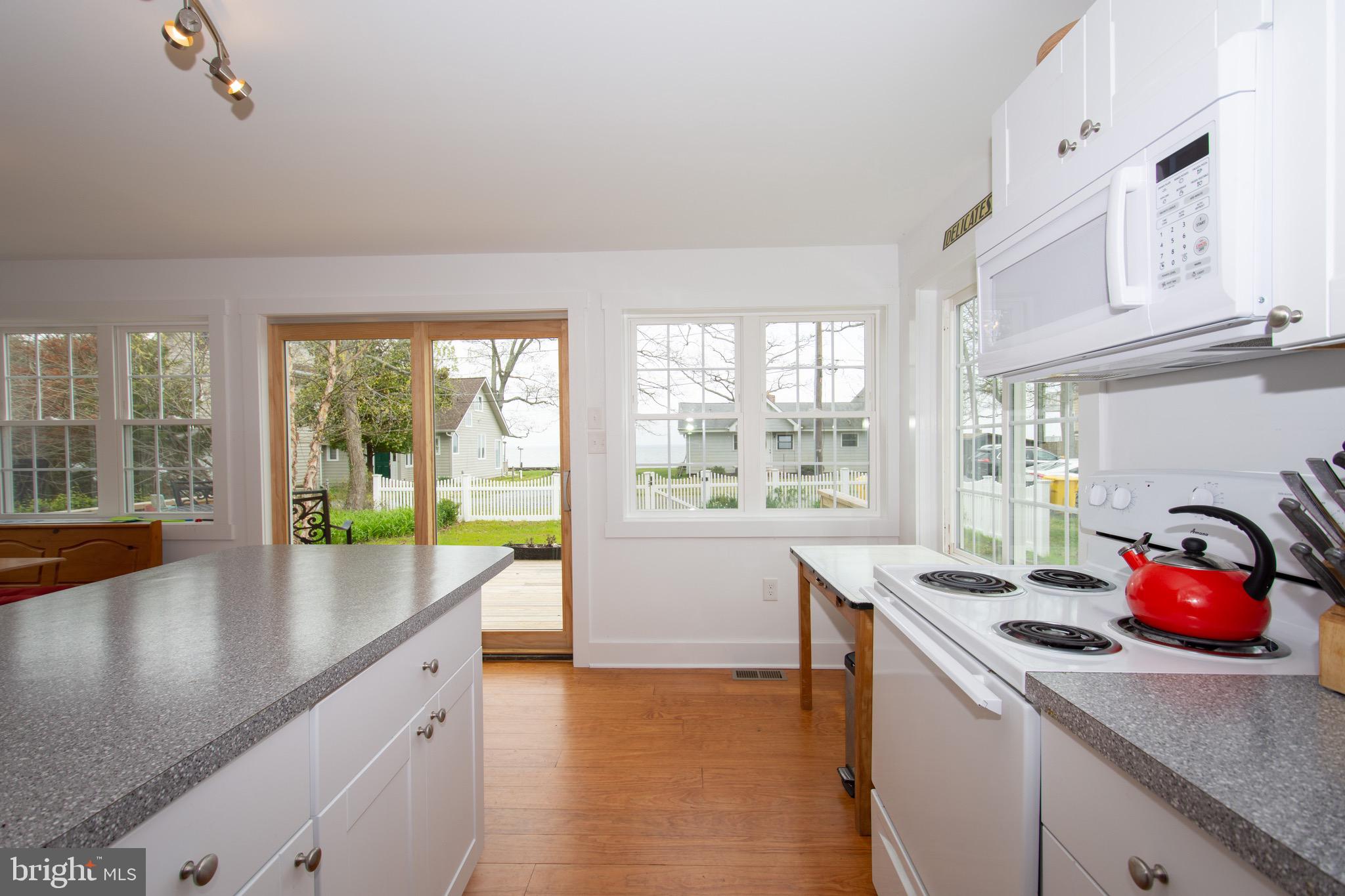 4718 Oak Road Shady Side, MD 20764 - Photo 12 of 30 Gallery Image 12
