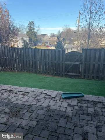 $3,300 | 165 Royal Court, Warrenton, VA 20186