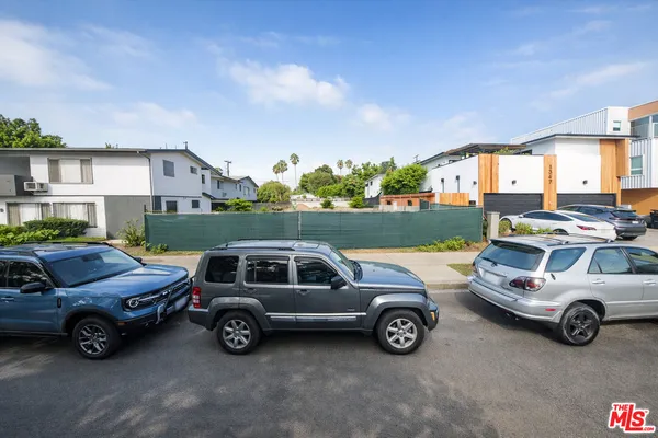 $1,750,000 | 1341 North Stanley Avenue, Los Angeles, CA 90046