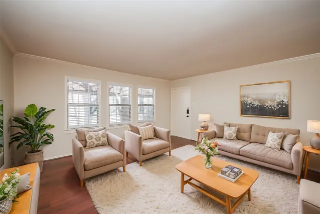 $100,000 | 5230 Arboles Drive, Unit 4, Houston, TX 77035