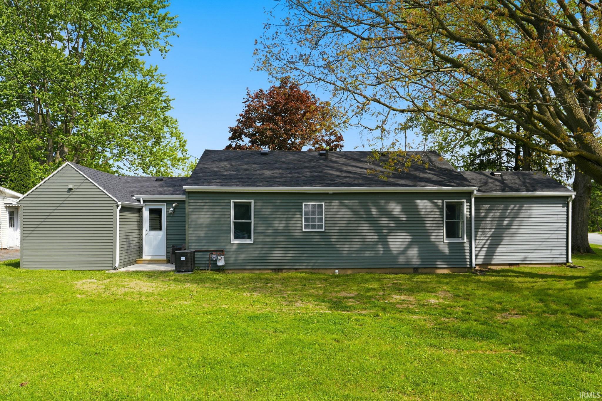 495 Himes Street Huntington, IN 46750 - Photo 28 of 35
