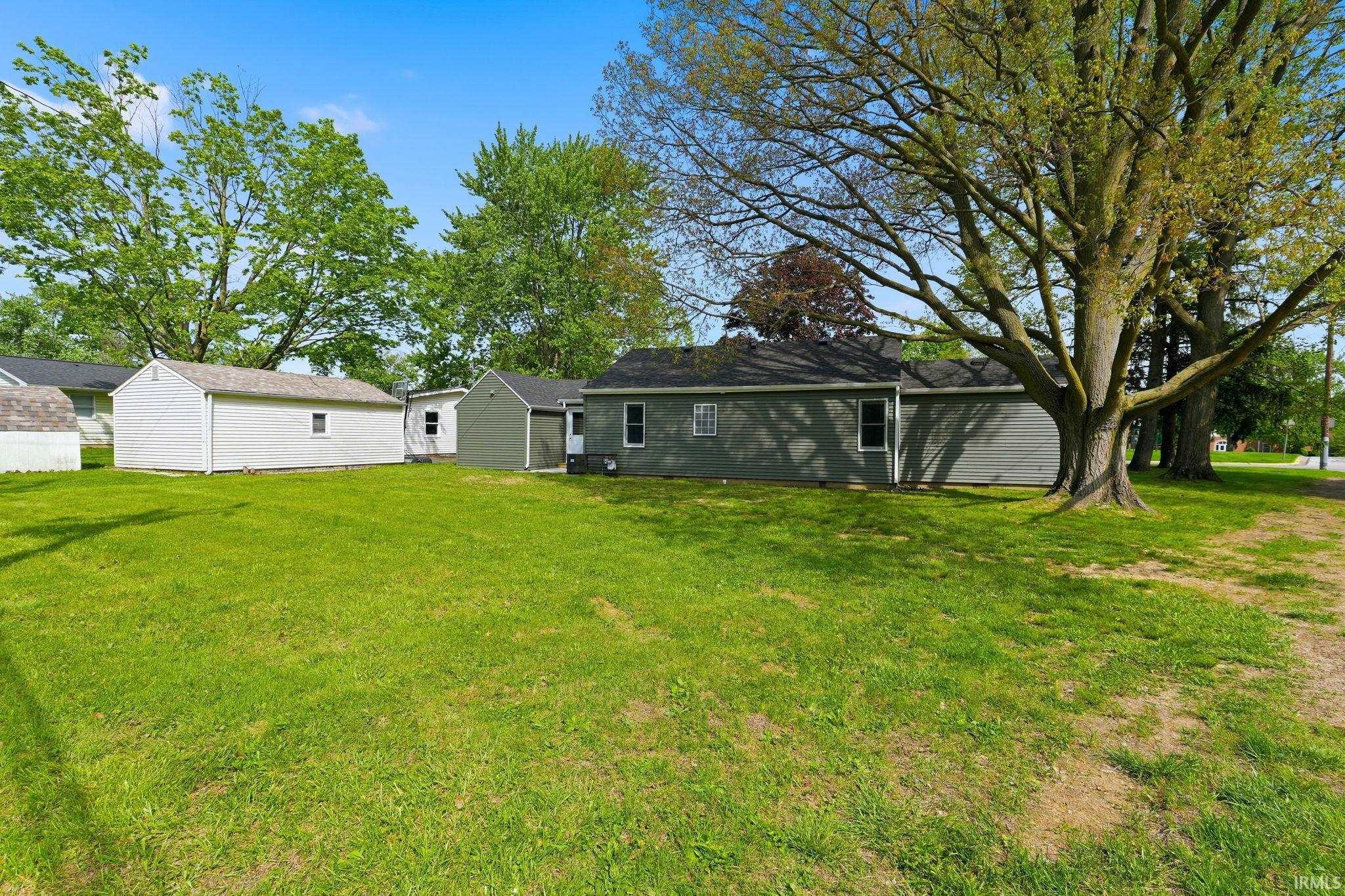 495 Himes Street Huntington, IN 46750 - Photo 29 of 35