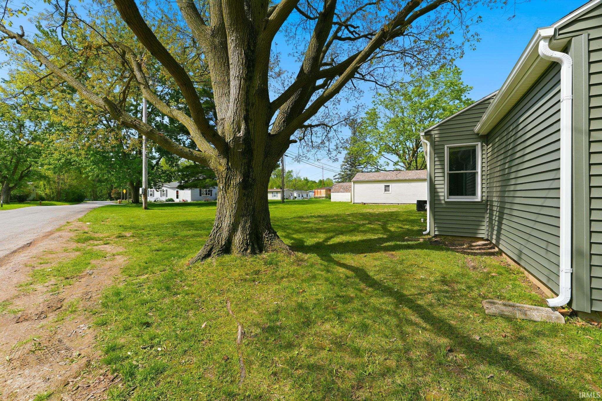 495 Himes Street Huntington, IN 46750 - Photo 31 of 35