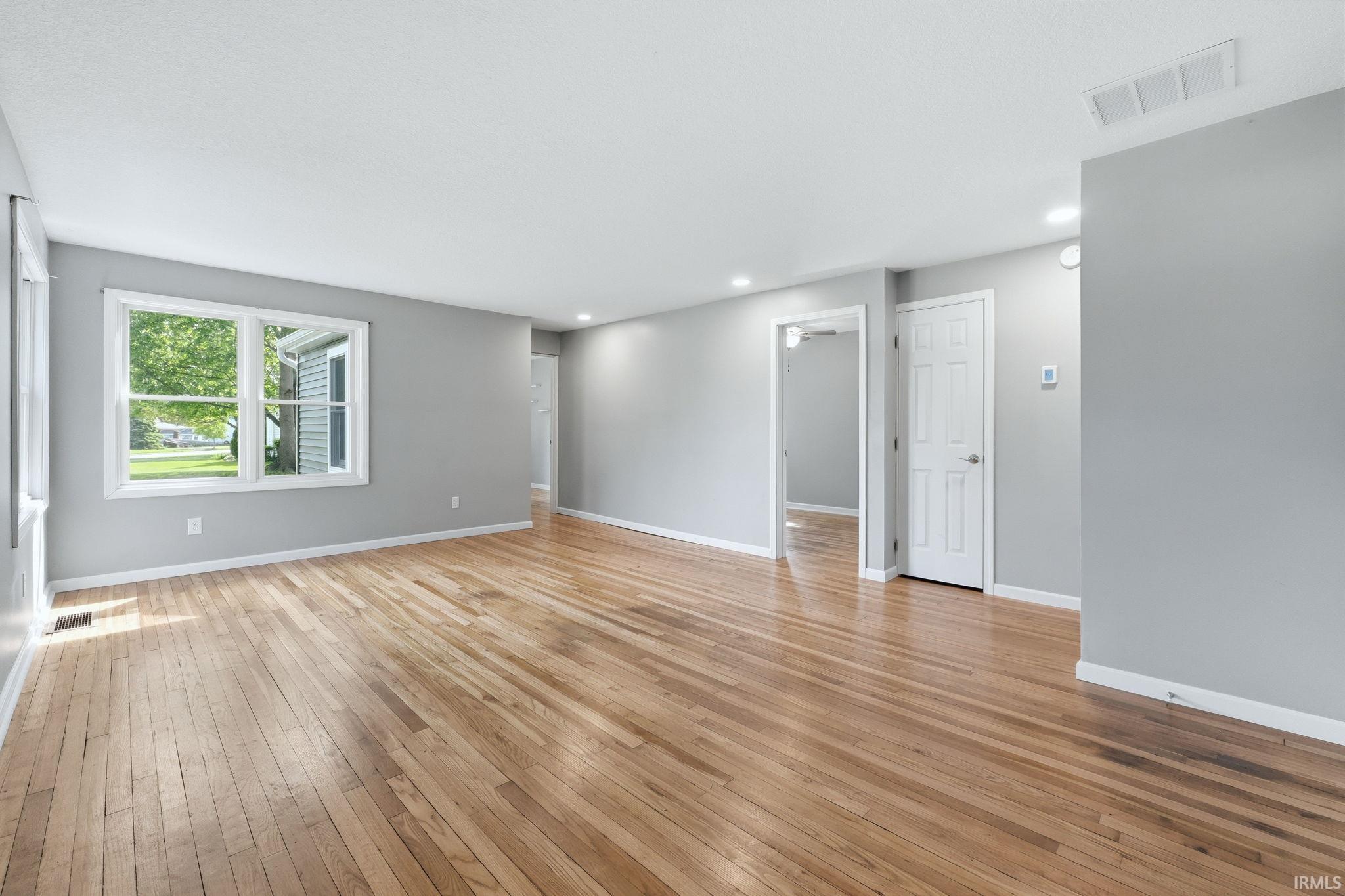 495 Himes Street Huntington, IN 46750 - Photo 5 of 35