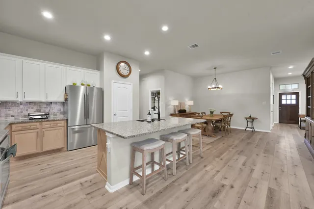 $475,000 | 9203 Whitetail Drive, Conroe, TX 77303