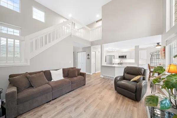 $415,000 | 1731 Woodland Circle, Unit 1226, Geneva, WI 53147