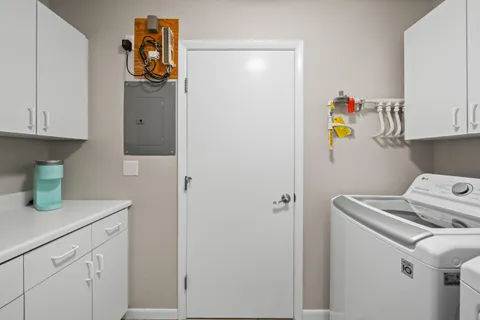 $415,000 | 1731 Woodland Circle, Unit 1226, Geneva, WI 53147