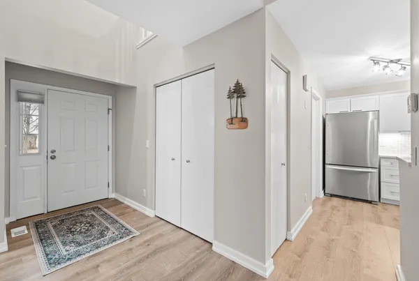 $415,000 | 1731 Woodland Circle, Unit 1226, Geneva, WI 53147