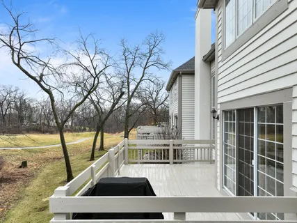 $415,000 | 1731 Woodland Circle, Unit 1226, Geneva, WI 53147