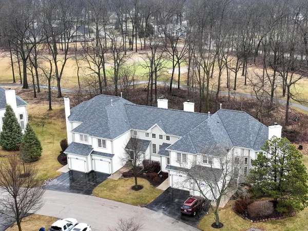 $415,000 | 1731 Woodland Circle, Unit 1226, Geneva, WI 53147