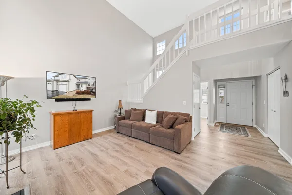 $415,000 | 1731 Woodland Circle, Unit 1226, Geneva, WI 53147