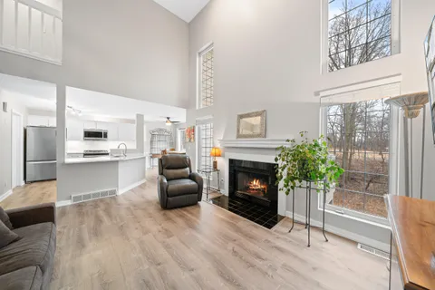 $415,000 | 1731 Woodland Circle, Unit 1226, Geneva, WI 53147