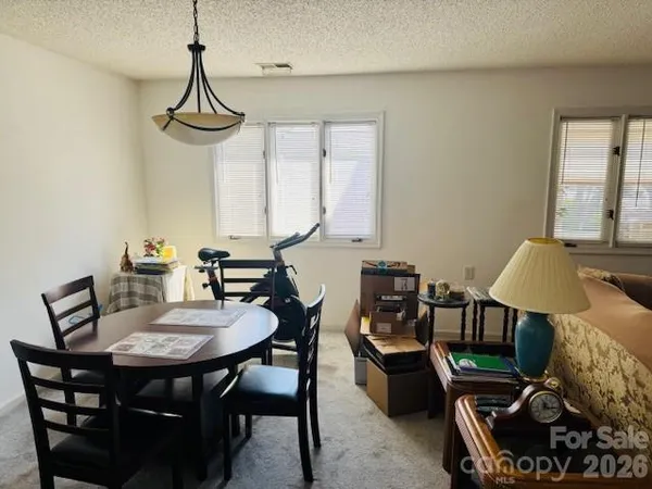 $330,000 | 200 Dartcrest Drive, Hendersonville, NC 28792