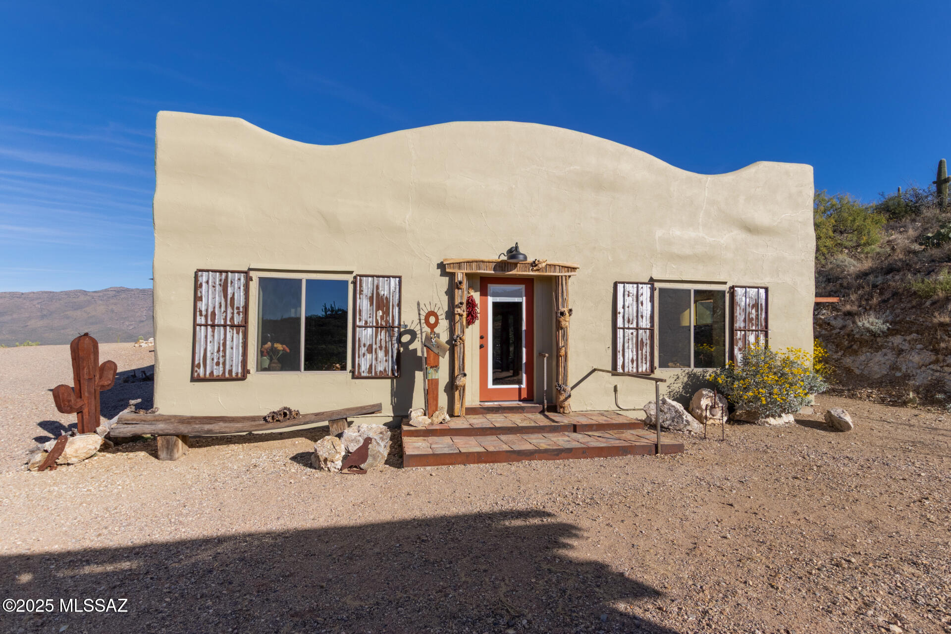 8491 South Pistol Hill Road Vail, AZ 85641 - Photo 13 of 50 Side entry to Ramada area!