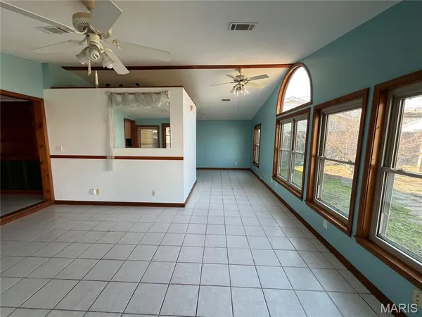 $99,000 | 1506 George Street, Kennett, MO 63857